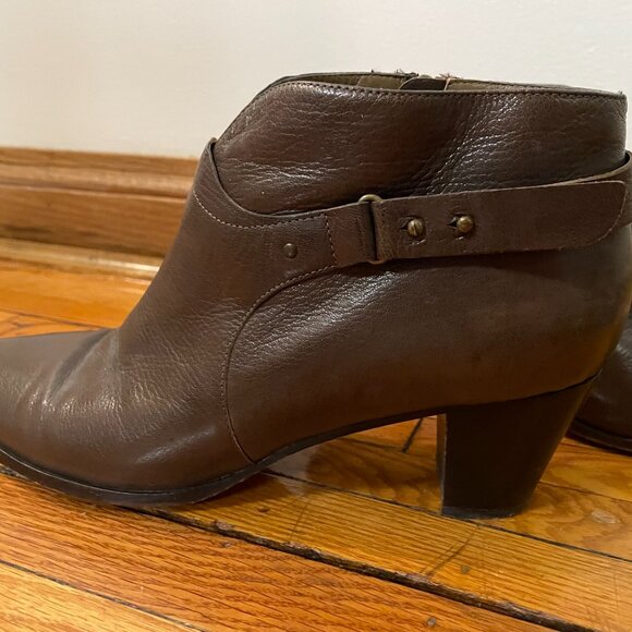 Heeled Ankle Boots. Leather, made in Italy. EU 42, US 11 - Picture 2 of 9